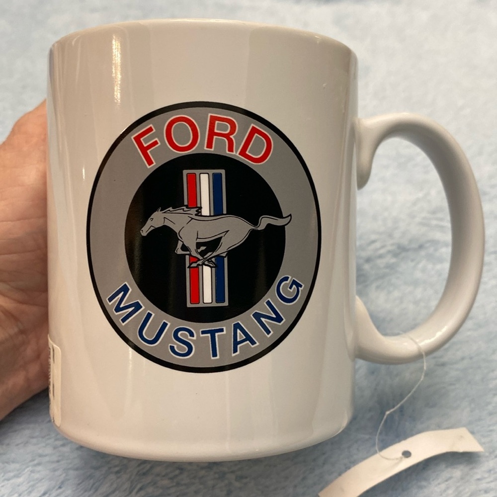 NWT Ford Mustang large Coffee Mug Licensed Ford Product